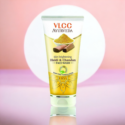 VLCC Haldi Chandan Face Wash 100gm